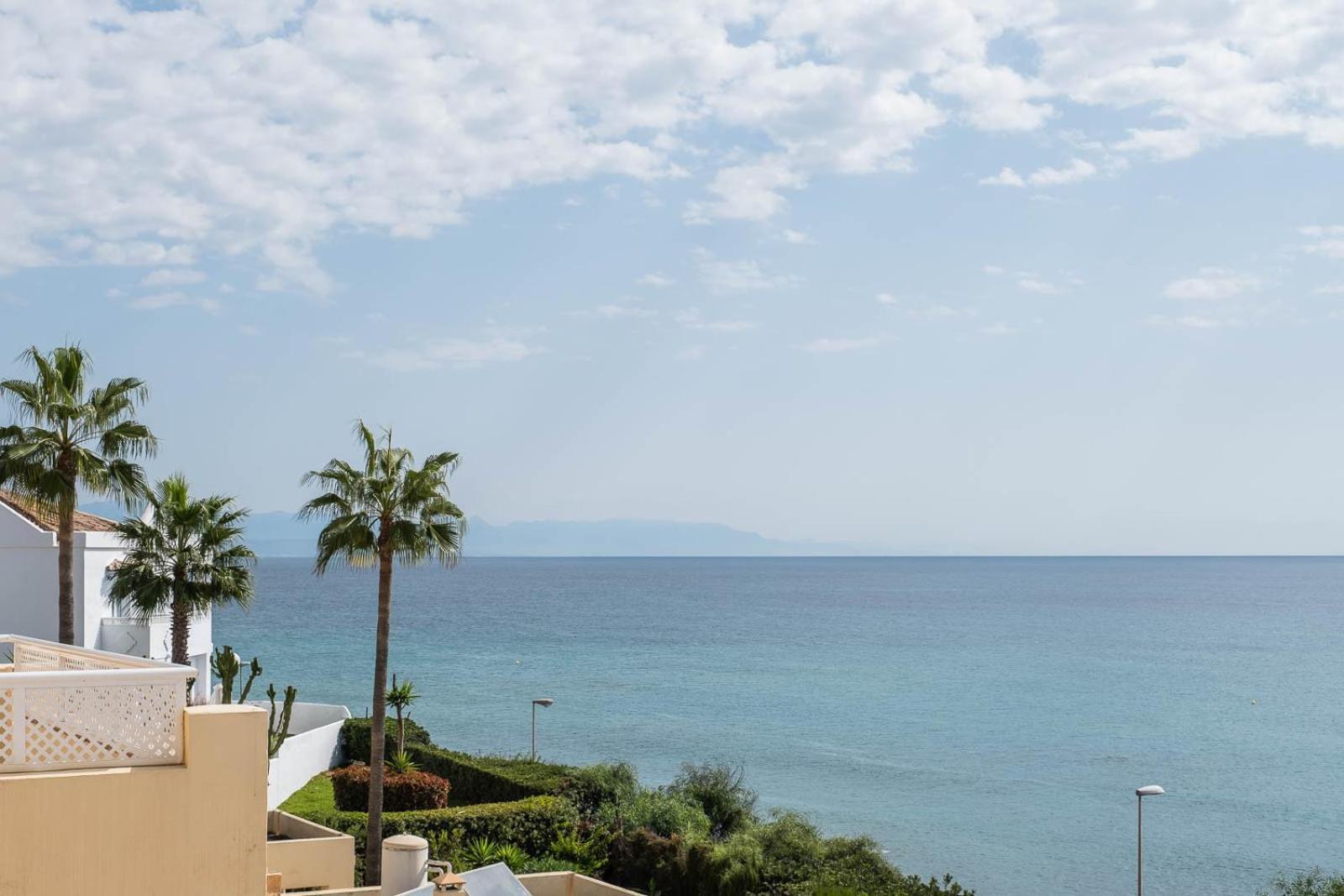 Pueblo Marina Seaside Apartaments By Alfresco Stays El Faro Eksteriør billede